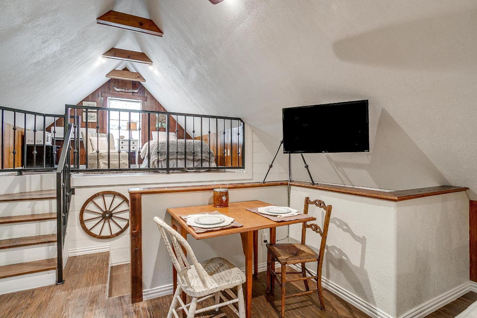 The Gallery House Boutique Hotel Stephenville Buitenkant foto