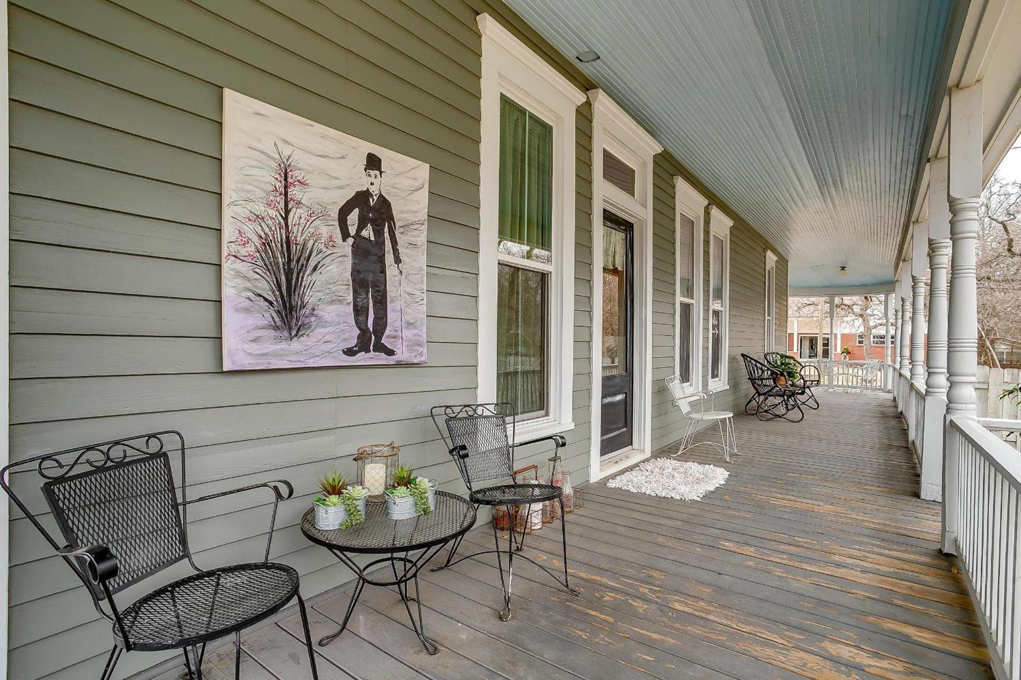 The Gallery House Boutique Hotel Stephenville Buitenkant foto